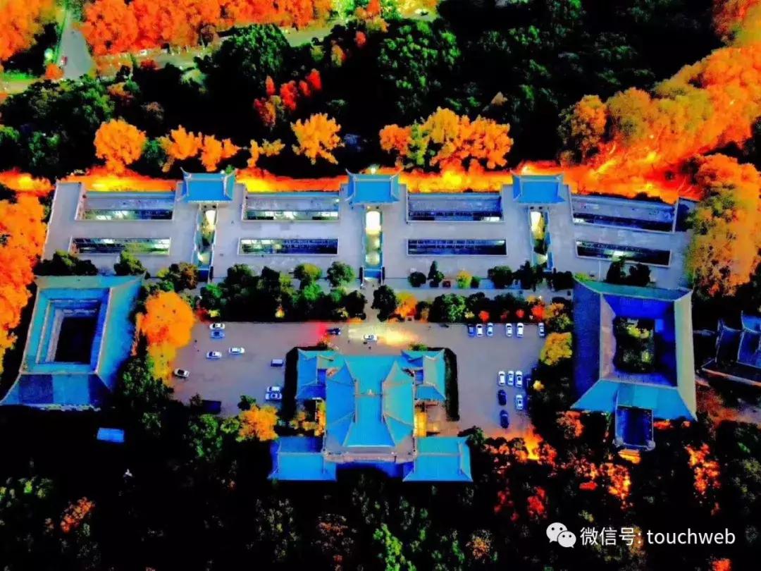 雷军武汉大学校园,雷军谈世界第一大学