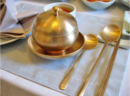 白癜风补铜元素吃什么药,身体缺铜补上铜白癜风会好吗