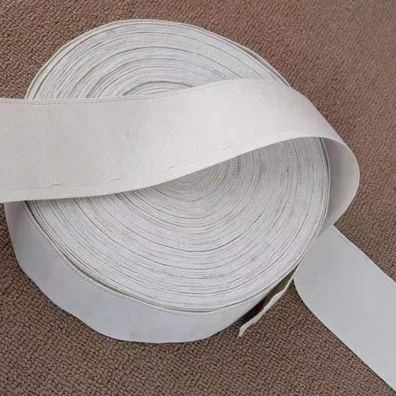 新房装修不要装窗帘了费钱又难看,家里装修窗帘好难选择呀