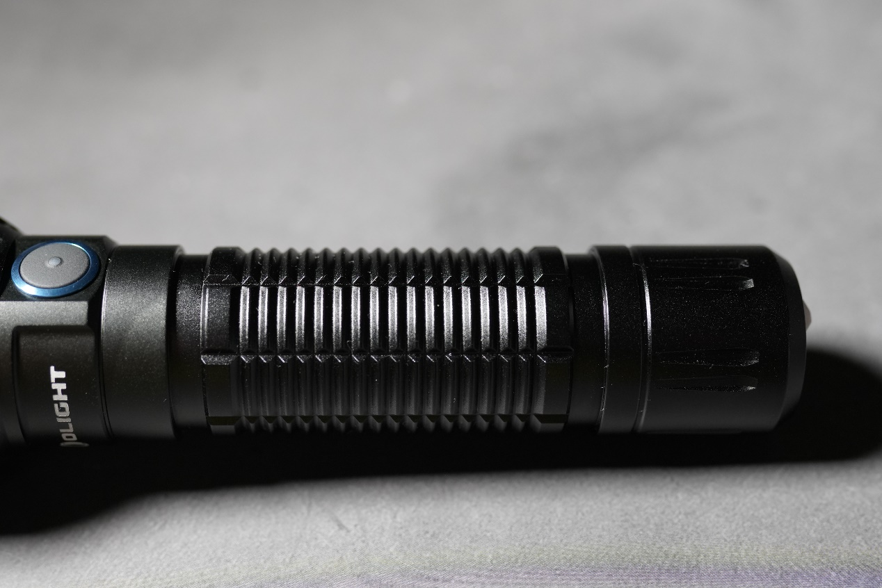 战术强光手电光源,战术型强光手电亮一下就不亮了