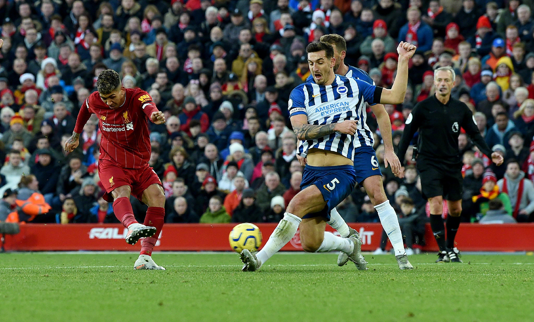 英超十大后卫,这赛季英超最强的十位球员