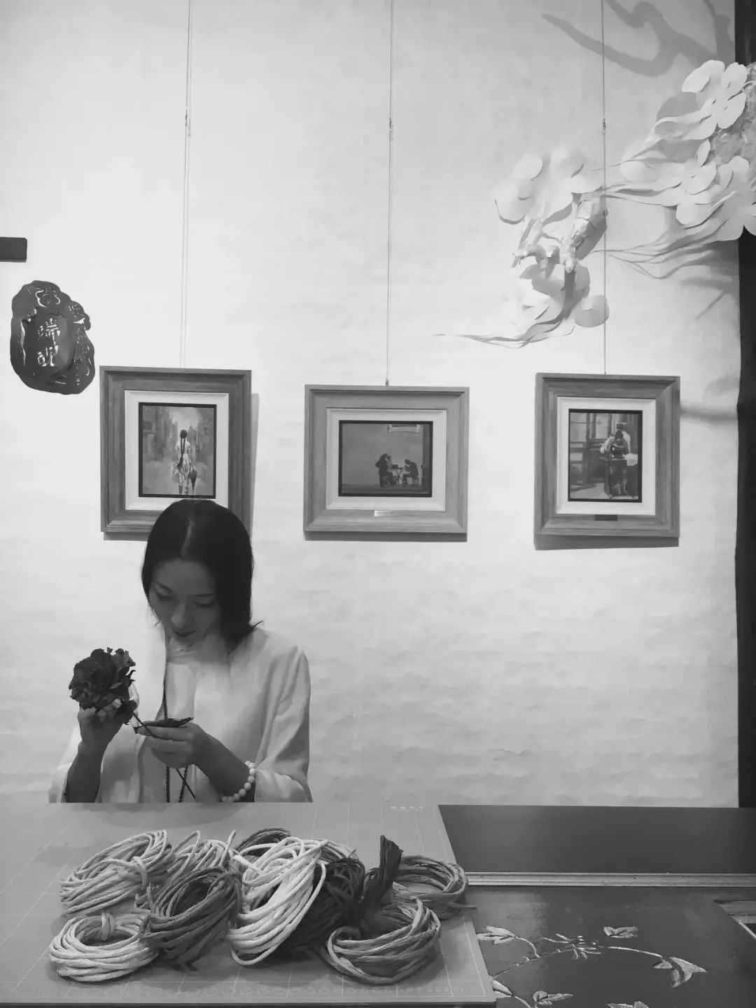 用一张纸折出来的少女教程,简单的一张纸折出让你想不到东西