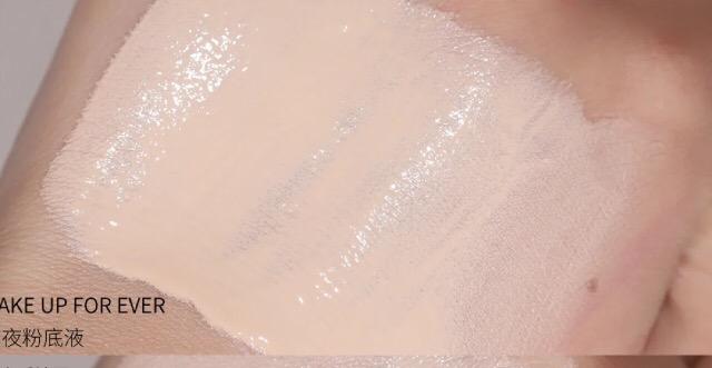 适合油皮不暗沉的粉底液测评,适合黄黑皮混干的粉底液测评