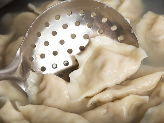 店里的饺子和家里为啥不一样,饺子店都用什么煮的好吃