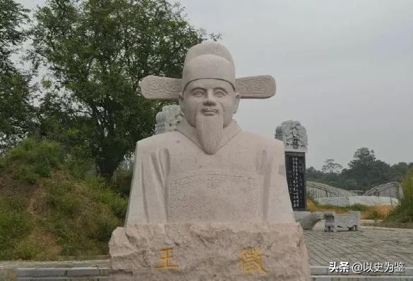 牛顿发现地心引力主要内容,牛顿发现了万有引力是故事吗