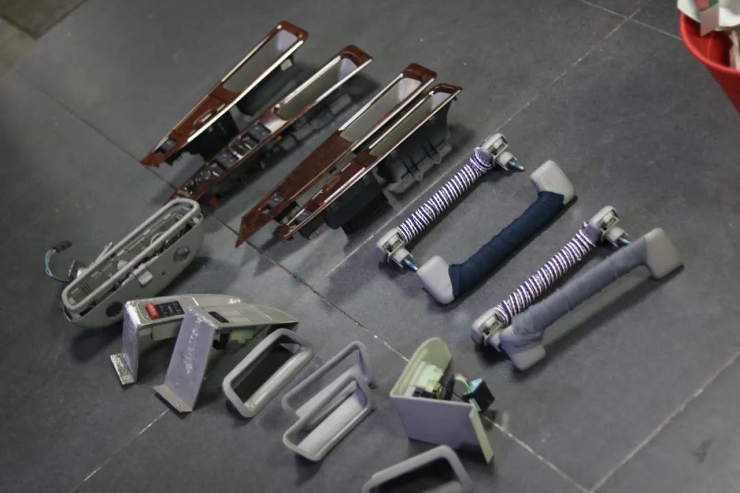 怪兽修车老途观,怪兽修车翻新艾力绅