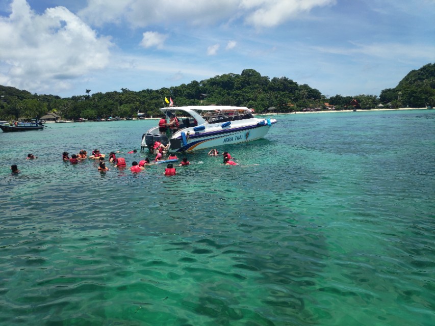普吉岛适合浮潜的海滩,普吉岛大堡礁