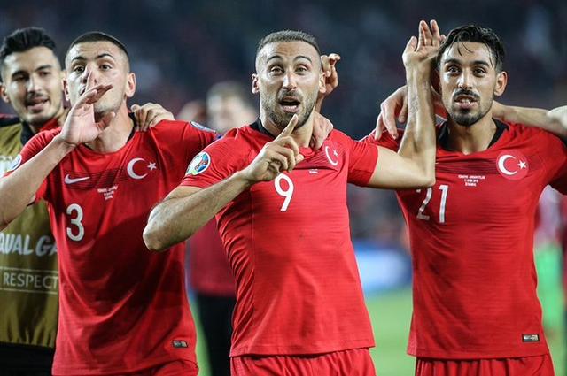 欧洲杯冰岛冠军,欧洲杯预选赛乌克兰冰岛积分榜