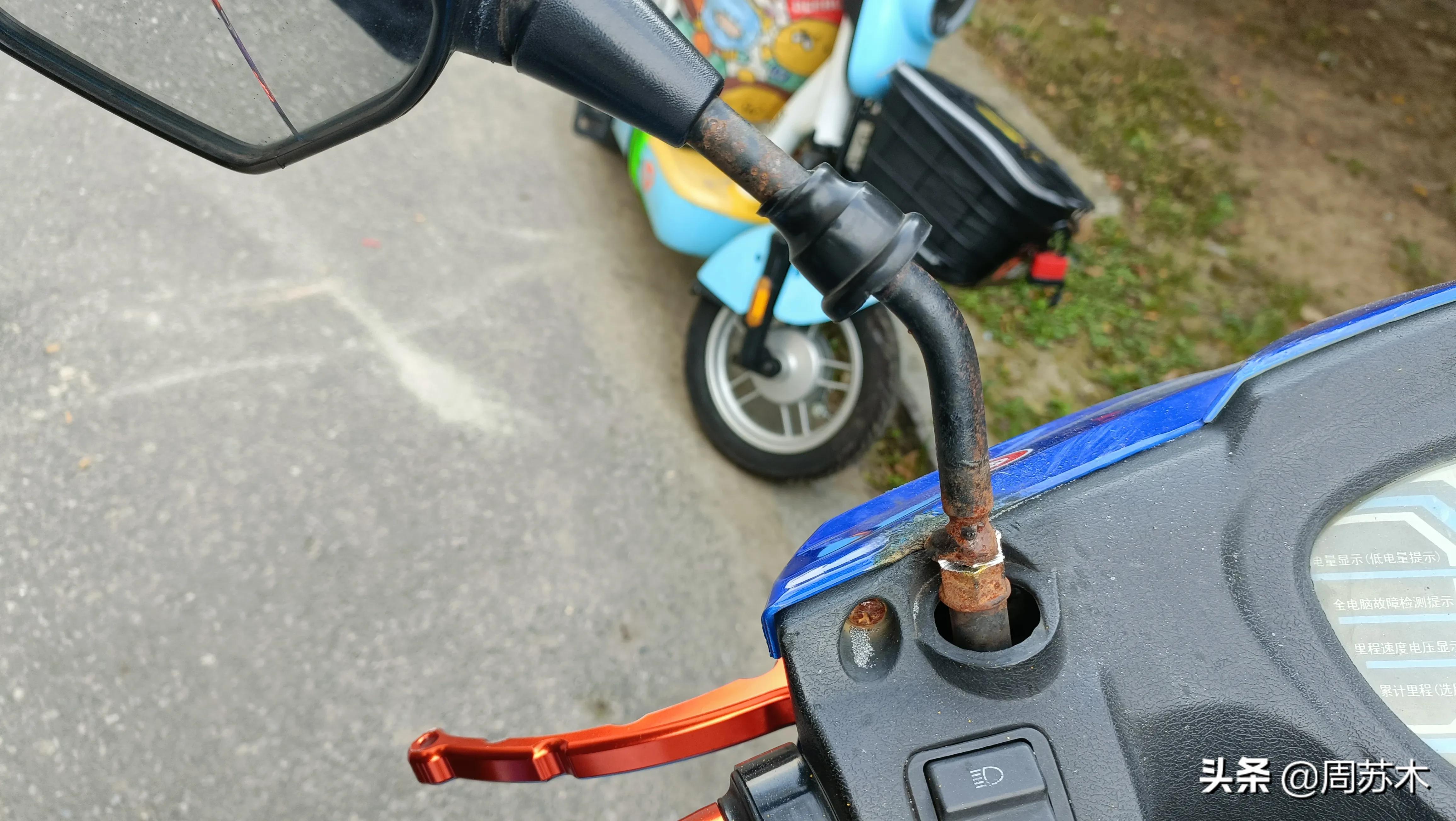 电动车倒车镜的使用方法,电动车倒车镜坏了怎么处理