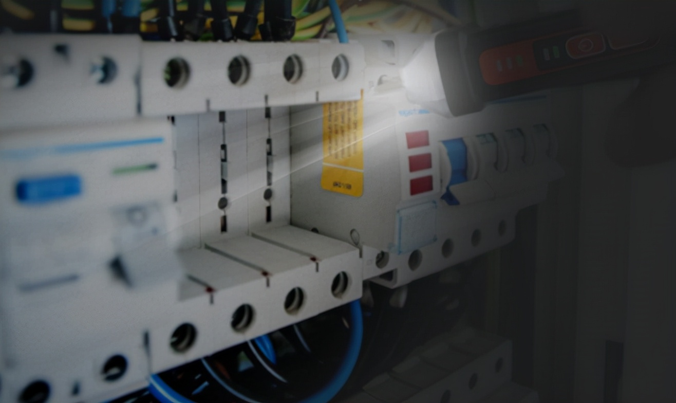 测电笔有哪些实用功能,测电笔的正确使用方法