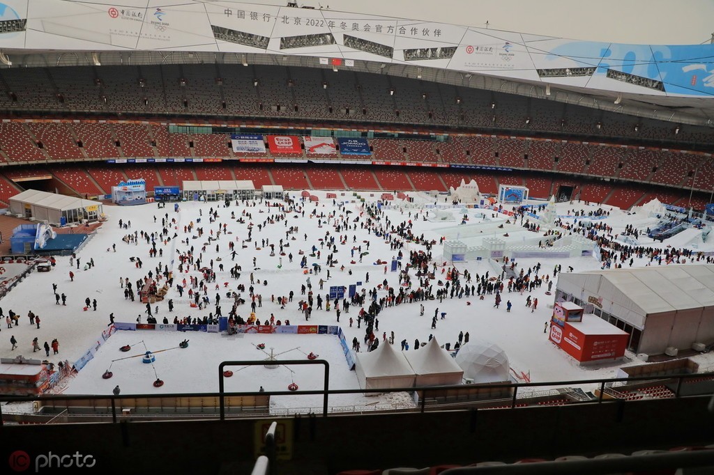 2023中国专业足球场,为啥中国很少免费足球场