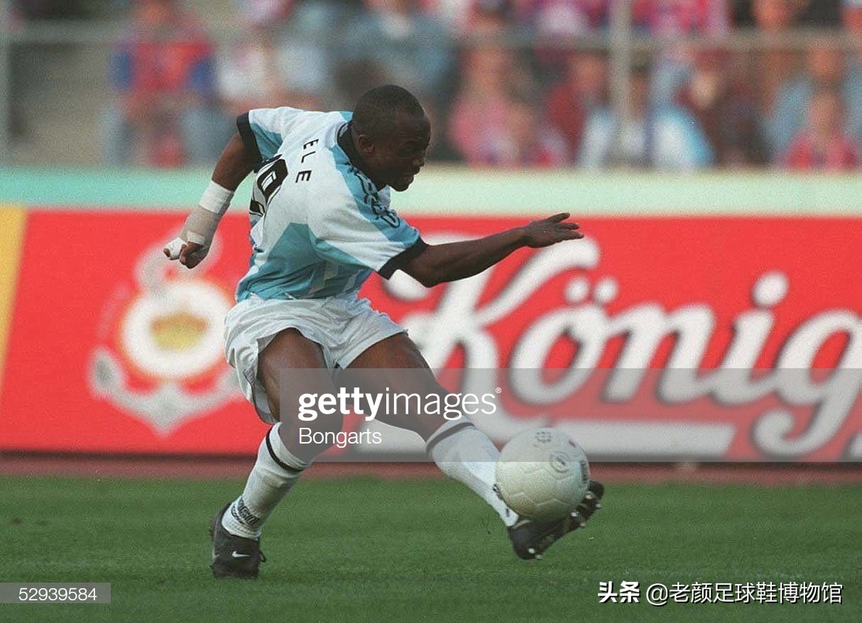 非洲最强10号球员，斯托伊科维奇是他替补，弟弟三个儿子都是国脚