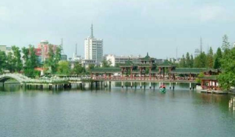 娄底涟源城区有多少人口,涟源市有几个镇各镇人口有多少