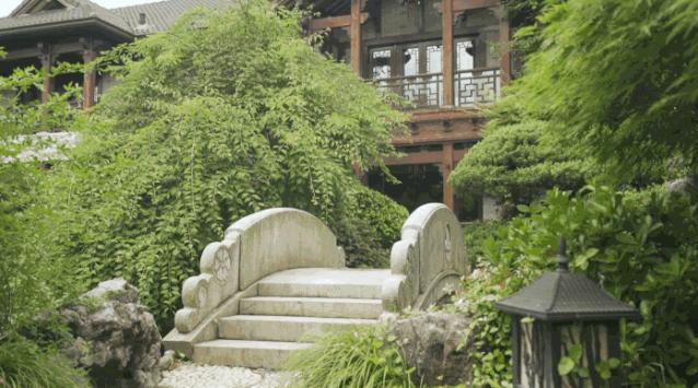 6亩8个卧室，上千万园林，200吨红木，1.6亿江南大户竟是这样的？