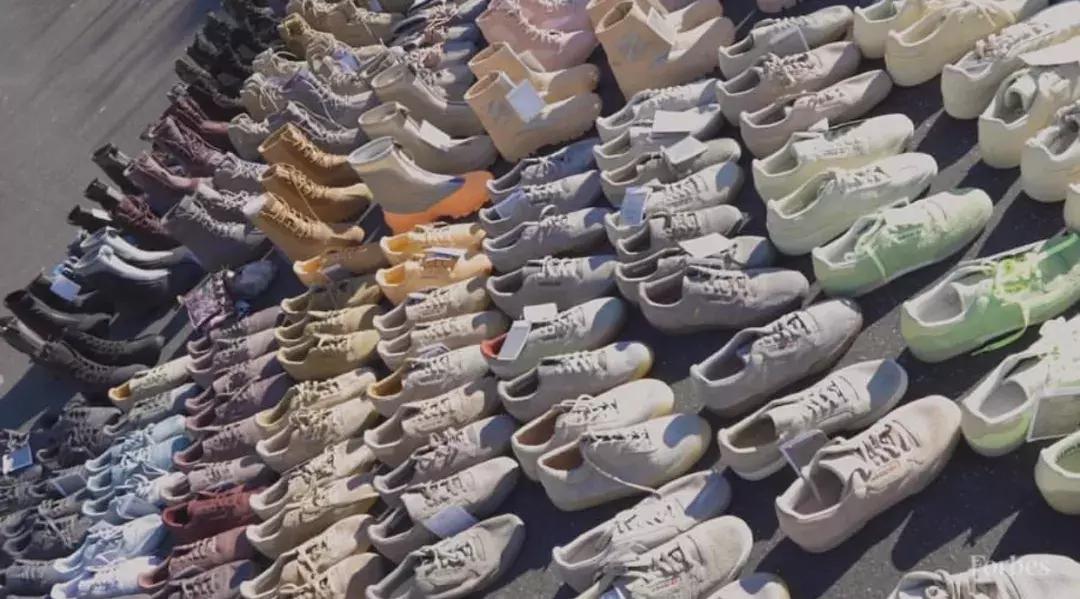 kanye把yeezy开到世界各地,kanye穿yeezy450