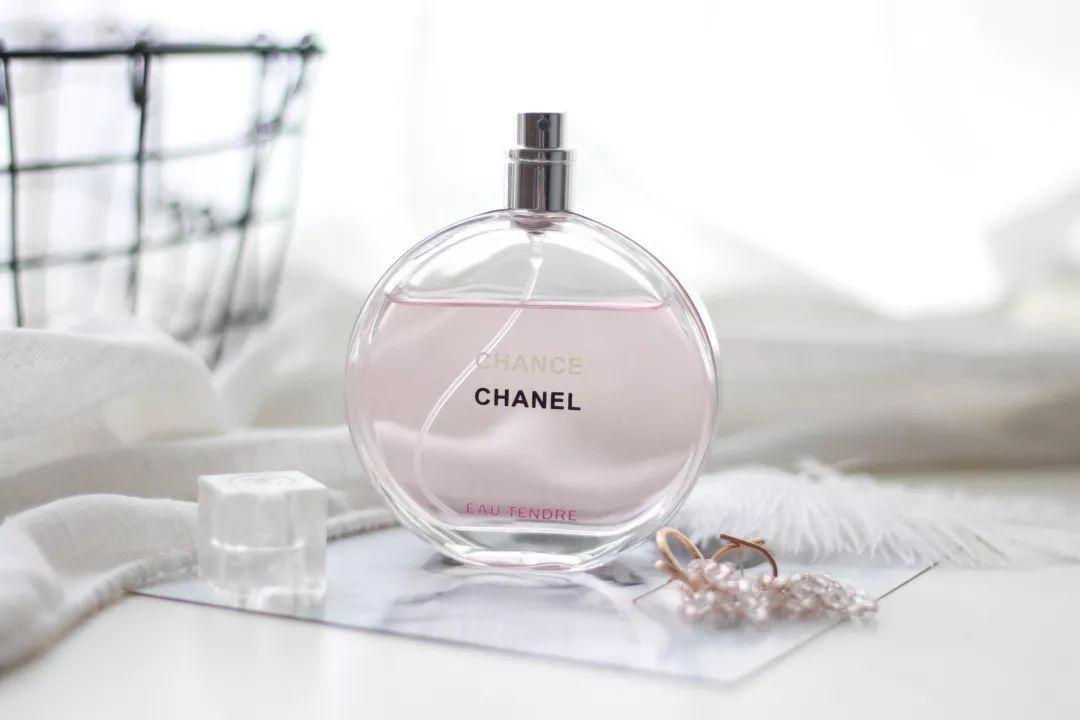 十大撩汉香水,十大撩汉香水推荐