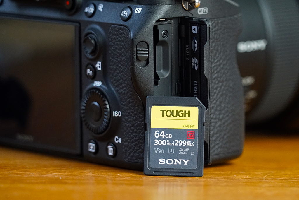 索尼tough卡怎么样,索尼tough系列