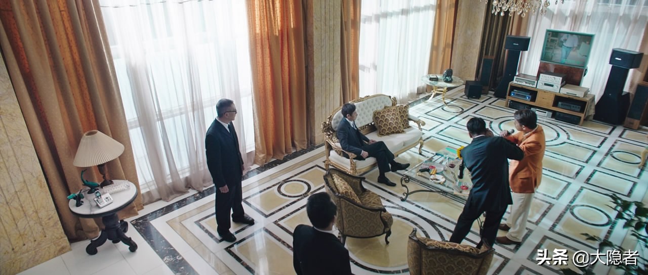 杜琪峰爱情电影中的江湖义气,杜琪峰电影里的经典站位