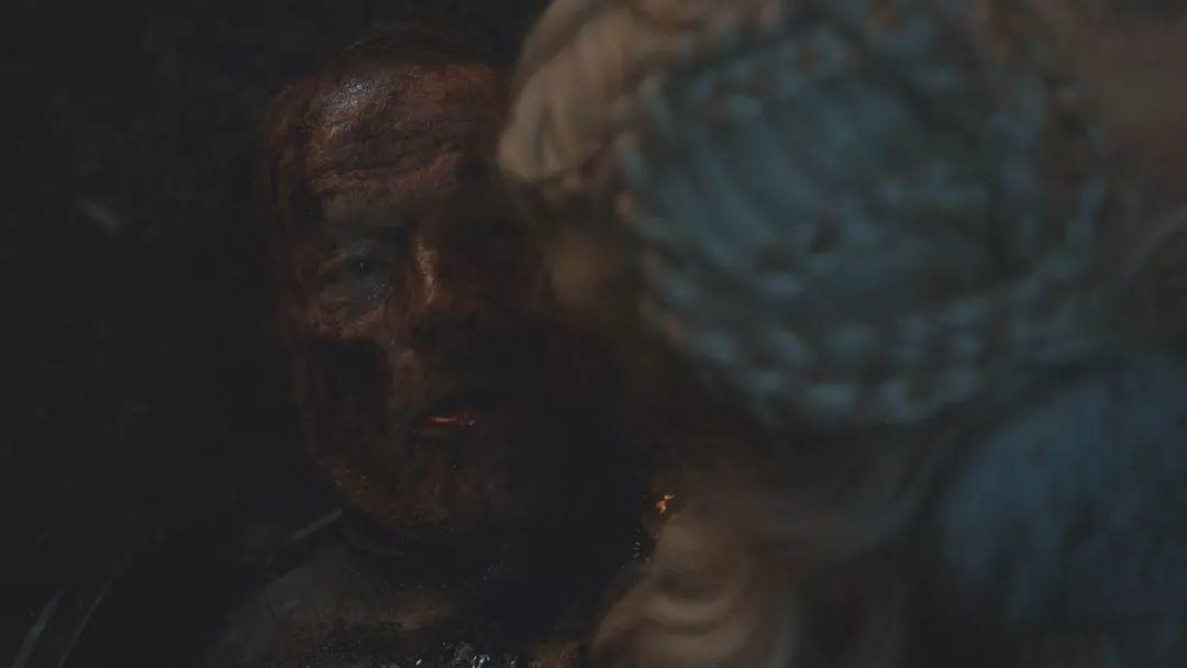 她不垮,神剧就不会垮