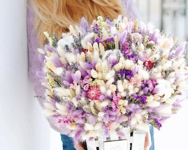 兔尾草永生花制作,兔尾草花束制作