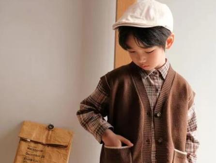 童装韩系风过年服,童装英伦风穿搭夏天穿什么