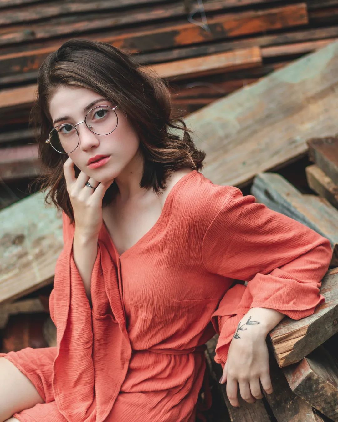 单反相机镜头上的数字是什么意思,单反镜头字母含义