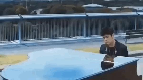 周杰伦等风雨过后,周杰伦说好不哭