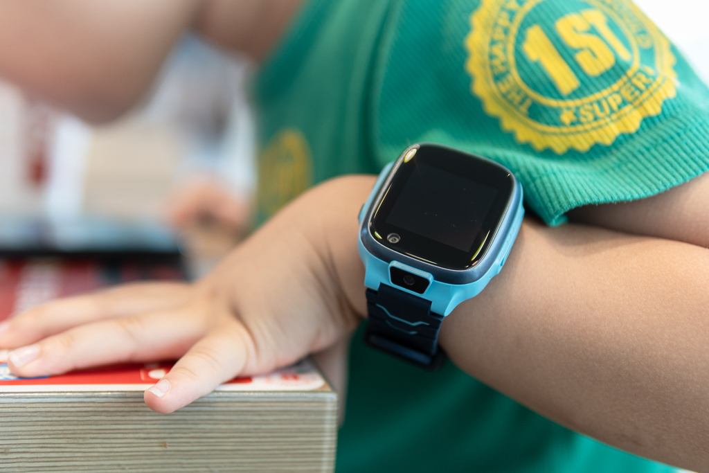 360儿童手表我的安全由你守护,360儿童手表p1pro和s1的区别