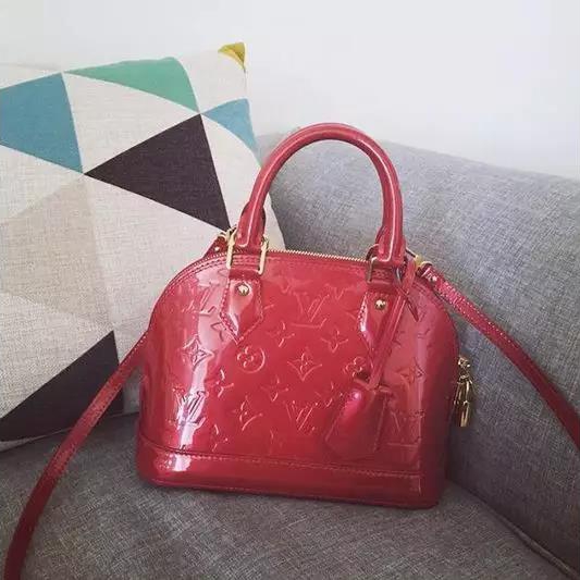 都说包治百病,那你知道如何给包“治病”吗?