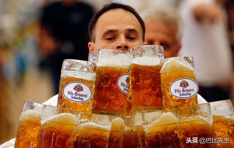 德国人的十大“爱”啤酒、旅游、裸体