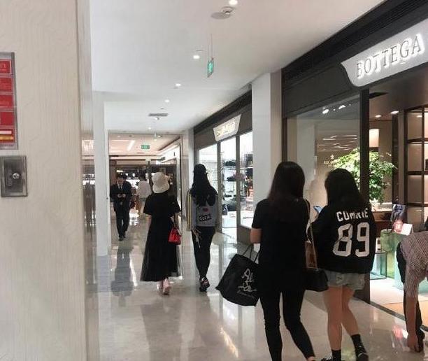 睡前艾叶煮水泡脚有什么好处,每晚用艾叶泡脚有什么好处和坏处