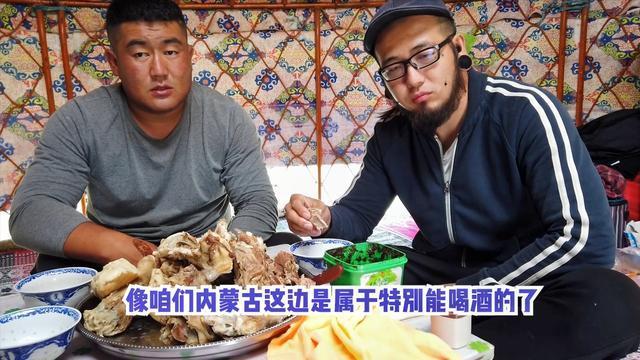 内蒙古真的都住蒙古包吗,内蒙人就一定住蒙古包吗