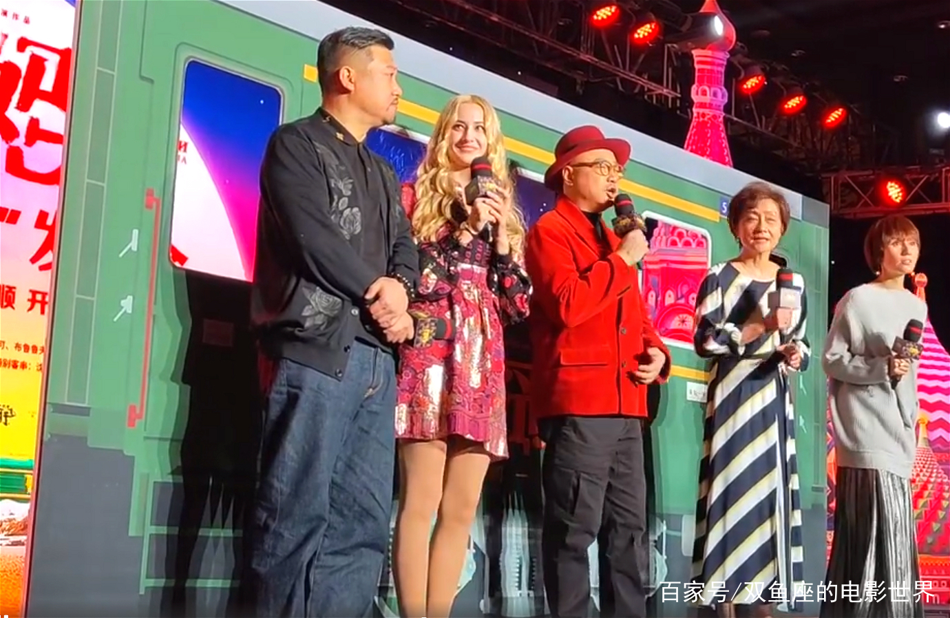 娜塔莎惊艳写真照,娜塔莎的身材有点胖视频