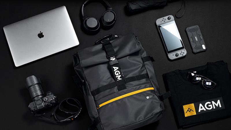 黑色软皮双肩包测评,耐脏双肩包测评