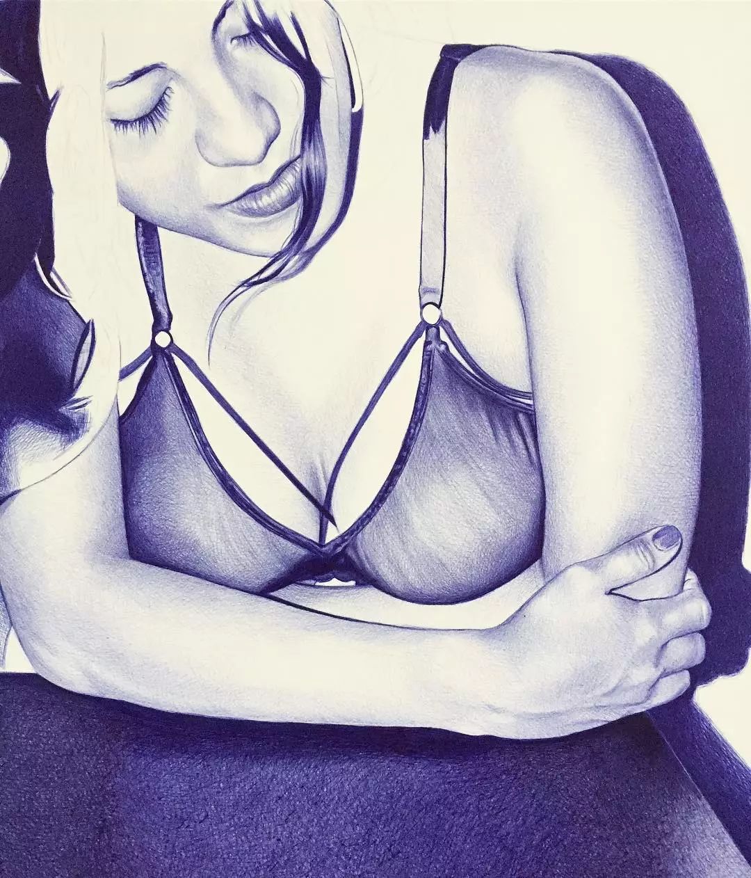 笔尖下的女人火辣性感身材,一天时间7000万*放播**量,网友围观