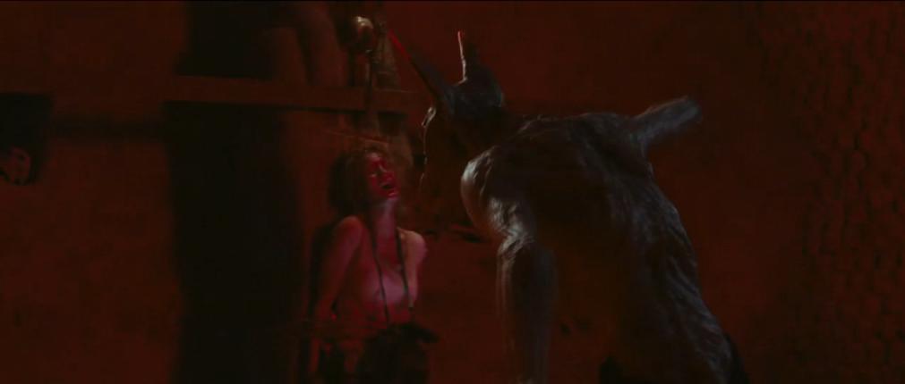 分分钟看完恐怖电影死亡迷局,恐怖电影金字塔