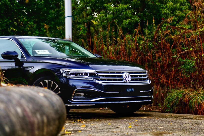 深度试驾大众新辉昂，内饰风格务实，乘坐空间和舒适性怎么样？