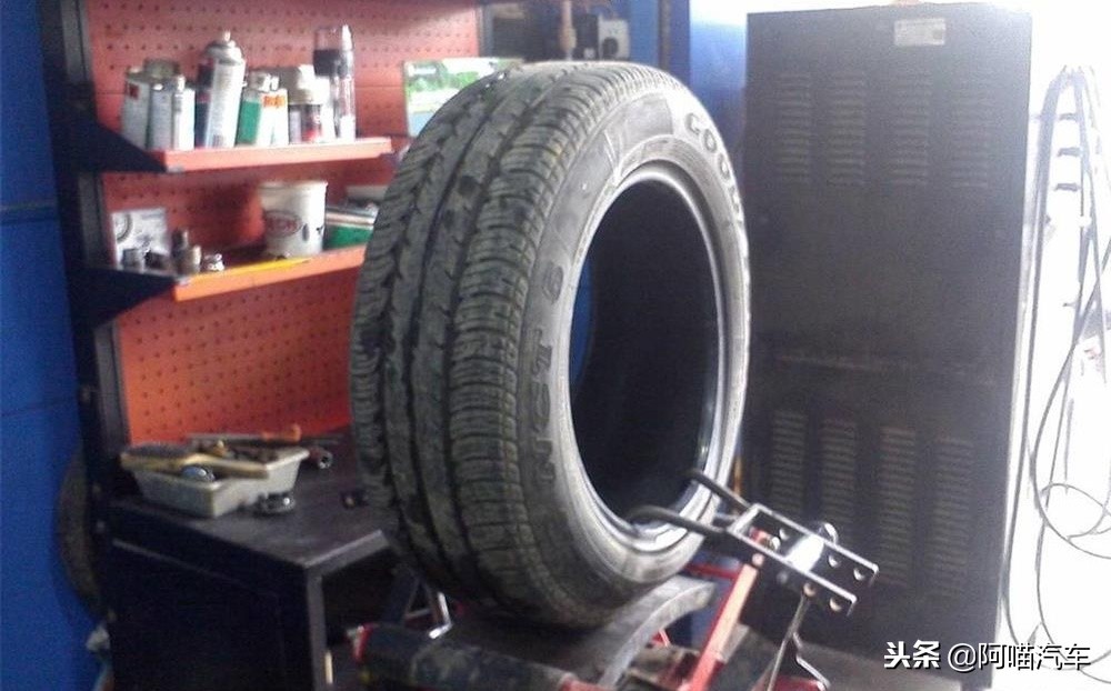 车子爆胎还可以补胎吗,汽车爆胎补胎用什么方法最好