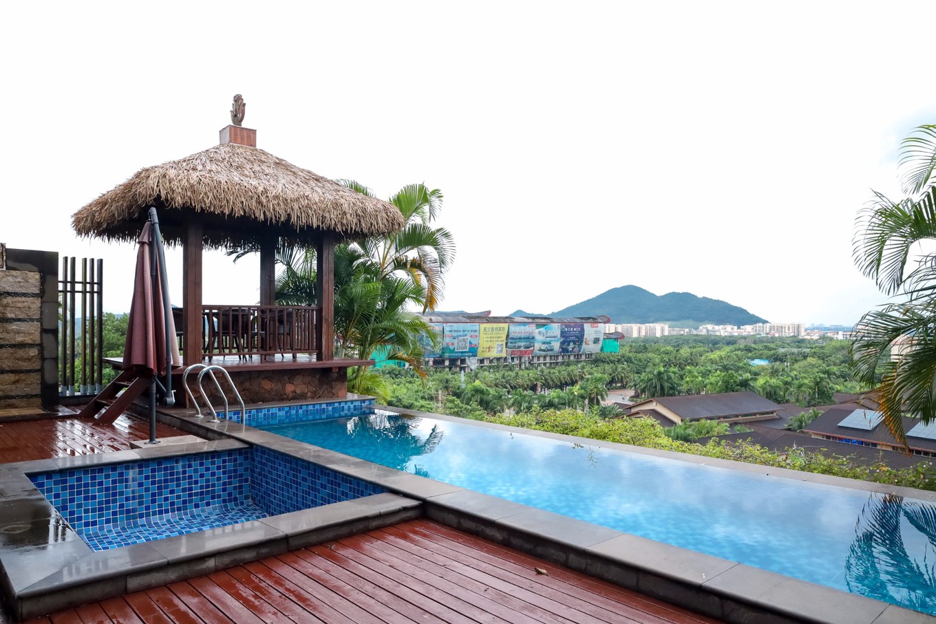 呀诺达雨林探险是什么,三亚呀诺达雨林正规吗