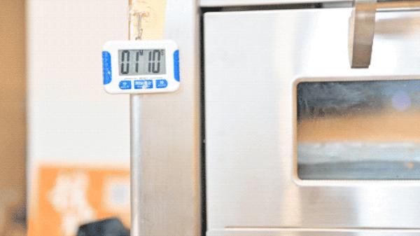 抖臀3兄弟，自带爆浆特效，香了一条街，不允许你没吃过