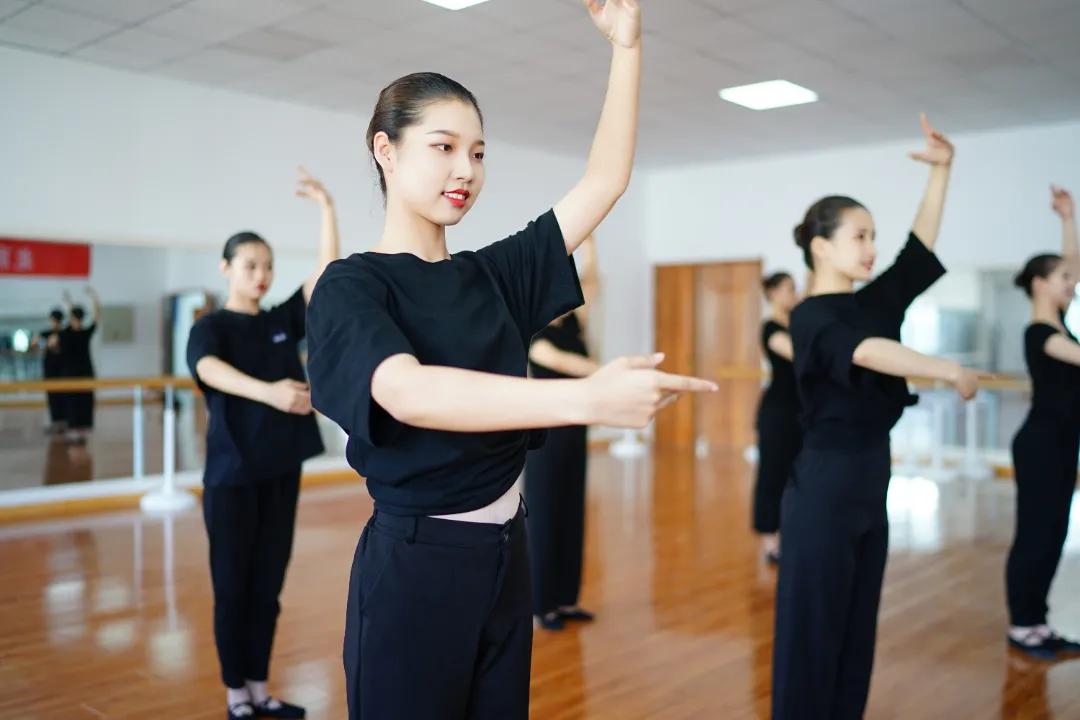 实训设备齐全,实训设备口碑好