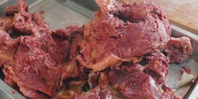 河南乡镇最霸气驴肉,山西最霸气驴肉馆一头驴煮一锅