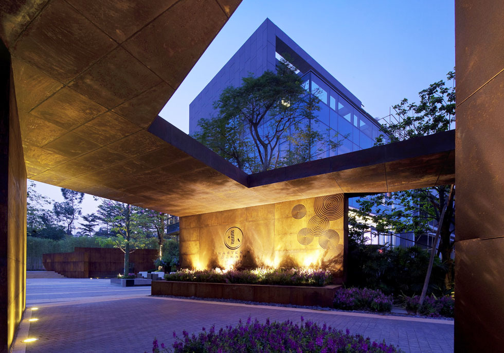 锈蚀耐候钢板表面需要处理么,耐候钢板在景观中的应用