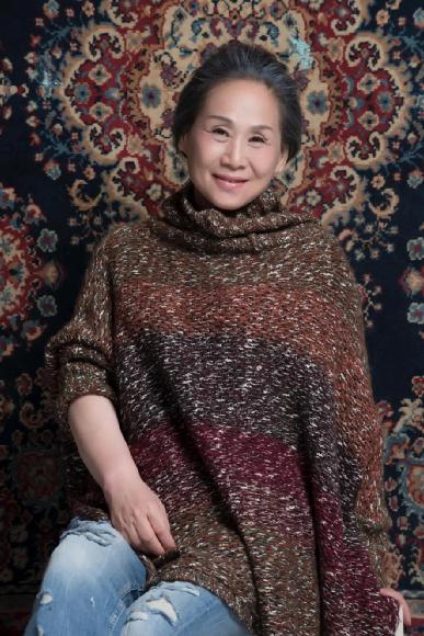 73岁老奶奶成千万富翁,73岁创业成为千万富翁老太