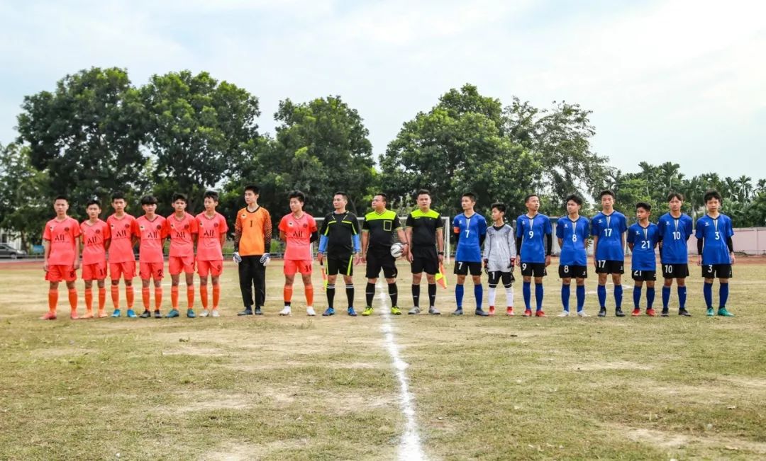 万宁小学足球队去保亭比赛,万宁中学生足球联赛2021