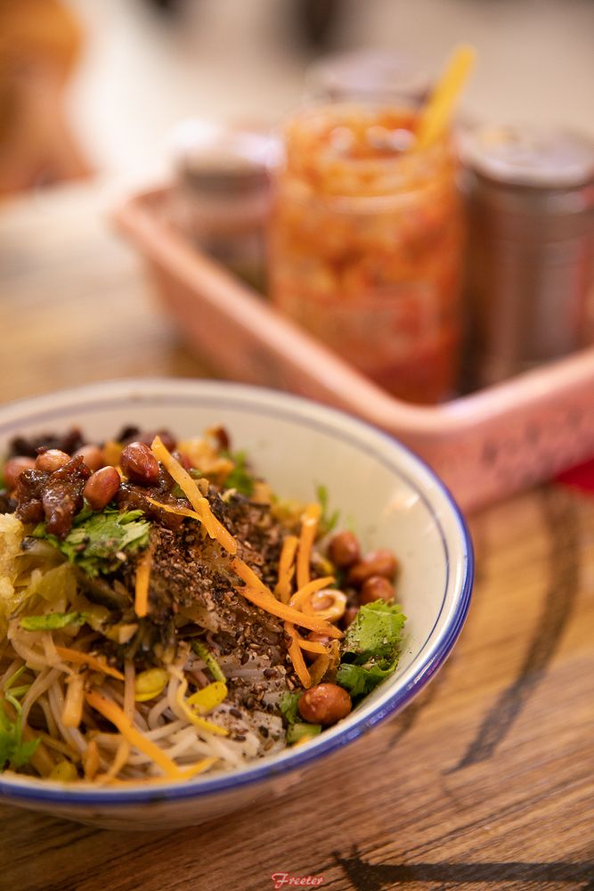 老海口人谁还记得20年前开在海员俱乐部的那家鸡饭店？我们找到了