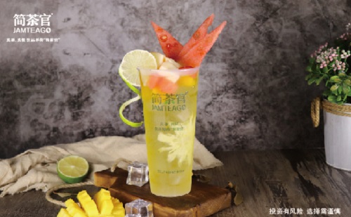 茶饮行业为什么纷纷入驻咖啡赛道,茶饮市场年轻化的原因