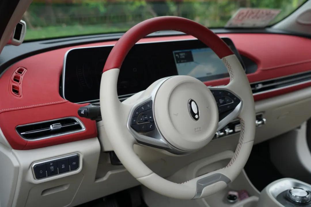 欧拉好猫试乘试驾介绍,欧拉好猫女性配置