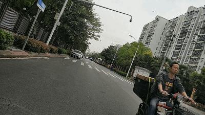 还在担心不会拍视频？魔爪Mini-S稳定器让你上手就会用