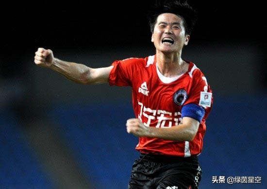 甲a联赛十大最佳前锋,甲a十大边后卫排名